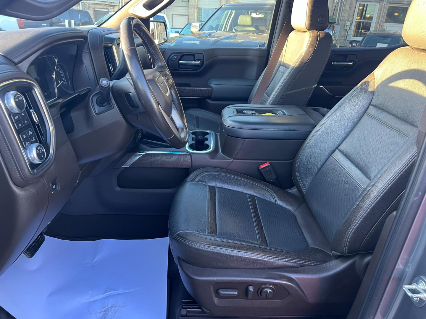 2020 Blue /Charcoal GMC Sierra 1500 Denali Crew Cab Short Box 4WD (1GTU9FEL3LZ) with an 6.2L DI V8 engine, automatic transmission, located at 116 5th Avenue South, Lewistown, MT, 59457, 47.063877, -109.427879 - Discover Luxury and Performance with the 2020 GMC Sierra 1500 Denali. Elevate your driving experience with the 2020 GMC Sierra 1500 Denali, a perfect blend of sophistication and power. This premium truck boasts a powerful engine, cutting-edge technology, and a refined interior. Key Features: - Photo#11